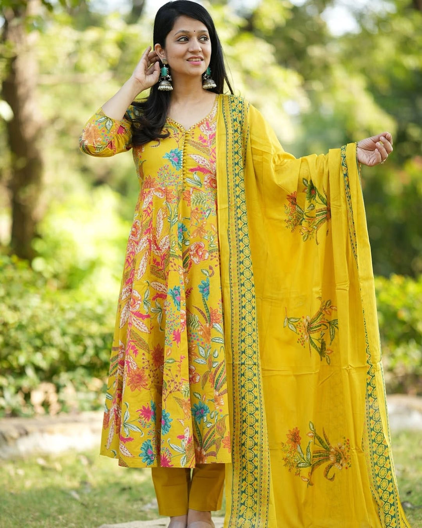 Elegant Anarkali Kurta set