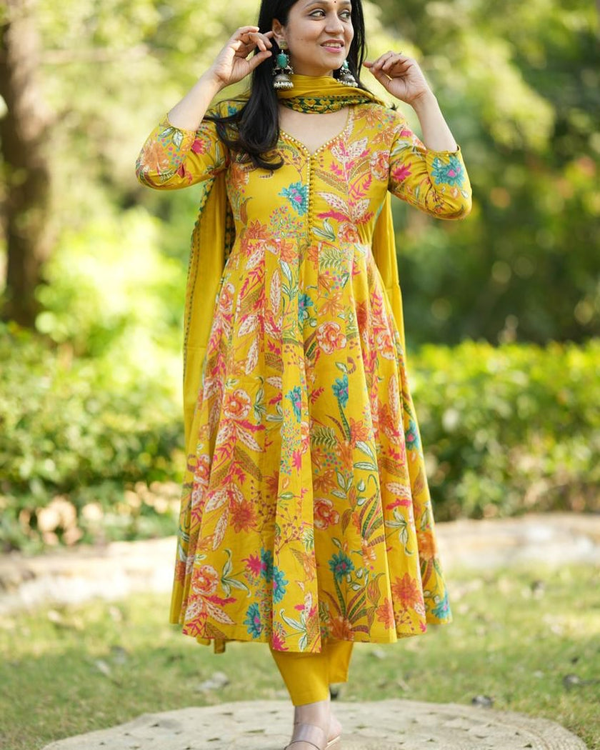 Elegant Anarkali Kurta set