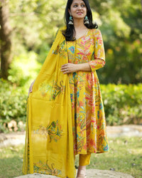 Elegant Anarkali Kurta set