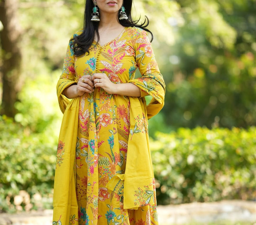 Elegant Anarkali Kurta set