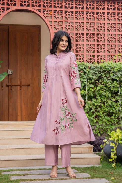 ROSE CHARM KURTI SET