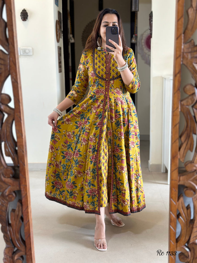 Teaditional Anarkali Kurta set