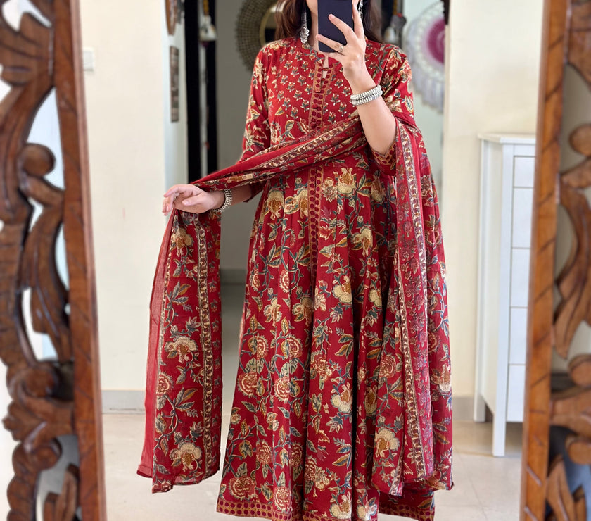 Teaditional Anarkali Kurta set