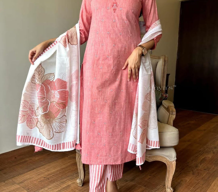 Pinki khadi line