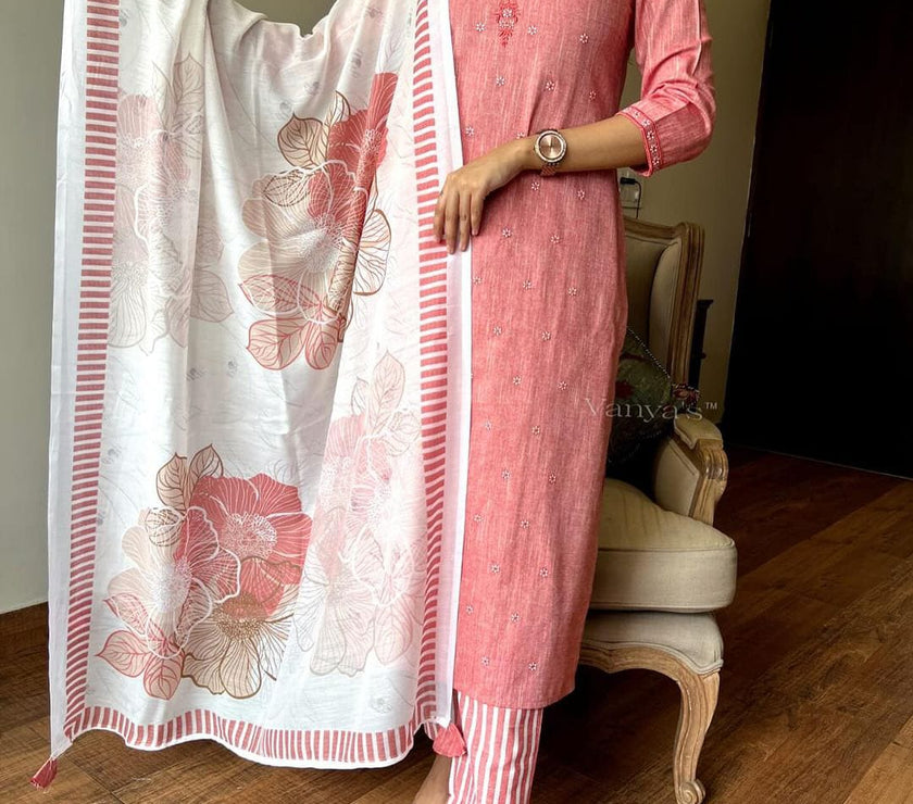 Pinki khadi line