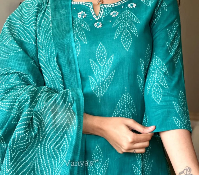 Teal Blue Bandhni Dupatta Set