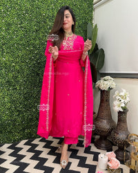 Pink Beautiful Heavy sequence embroidery on kurti and dupatta.