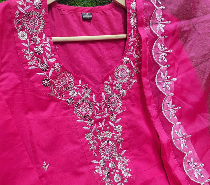 Pink Beautiful Heavy sequence embroidery on kurti and dupatta.